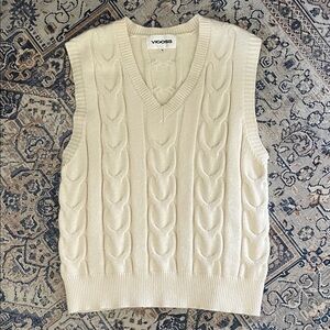 Vigoss Women's V-Neck Cable Knit Sweater Vest - Cream